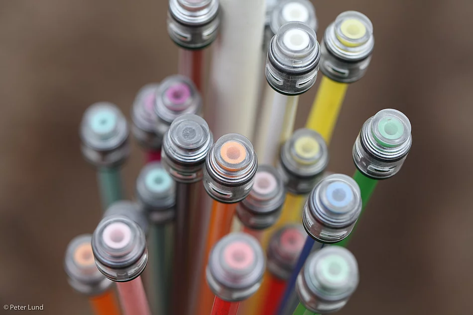 Bild verschiedenfarbiger Glasfasern